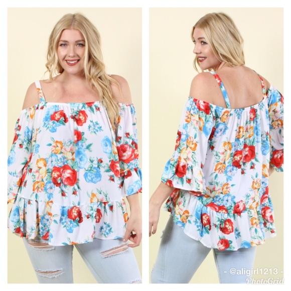 2 X HOST PICK -LAST 1 - Floral Cold Shoulder Top - Plus Size - Picture 2 of 6